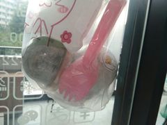 -蜜蜂小象·榴莲千层蛋糕(时代汇11栋店)