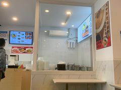 -月亮房·白斩鸡(娄山关路店)