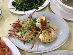 蒜容蒸龙虾-秋姐美食店(旅游大道店)