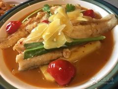 -半山腰·云南菜(侨福芳草地店)