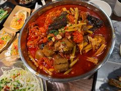 -铭副琦食·虾蟹烩馆(渔人码头店)
