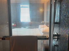 -上海龙之梦万丽酒店