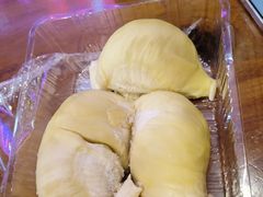 -爆炸头阿姨小四川正宗川味小吃(无任何分店)