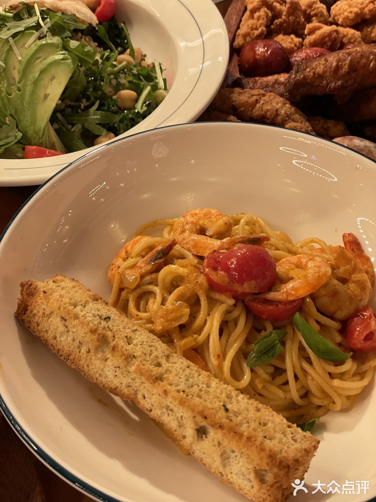 暖色调氛围感｜一站式自选餐吧💛