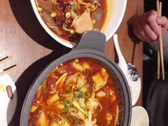 -渝是乎酸菜鱼(龙旗购物中心店)