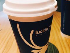 -瑞幸咖啡(外滩SOHO店)