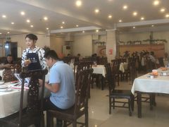 -鑫巴蜀小镇 · 水煮鱼专研店(玉桥店)