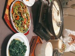 -香山湖家家宴(中山陵店)