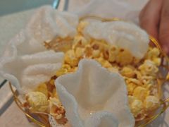 -阿瓦山寨·湘菜现炒·剁椒鱼头王(咸阳总店)