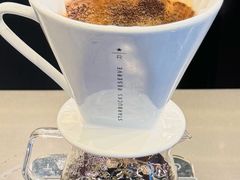 -星巴克臻选(上海虹桥新天地三店)