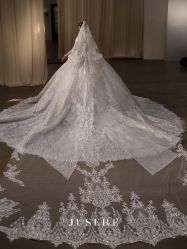 -Renee芮亦婚纱