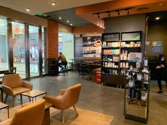 大堂-星巴克(重庆新天泽国际广场店)
