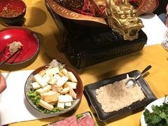 -江湖餐厅–重庆九宫格老火锅