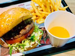 -The Habit Burger Grill 哈比特汉堡(复兴soho店)