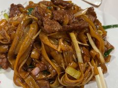 干炒牛河-稻香酒家·34年老字号·港式粤菜(汉街店)