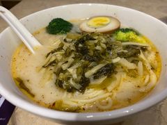 -自由港KTV(王子公主金平店)