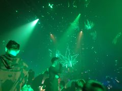 -SPACE(欢乐颂购物中心店)