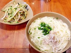 猪肘汤面-亮亮面馆(经六路店)