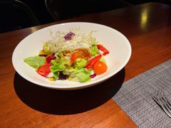 -MONICH牛排融合餐厅(和义大道购物中心店)