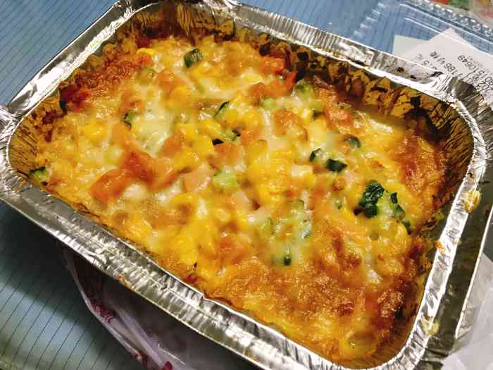 个点赞的人semiman2019年6月2日打分建筑路上主做芝士焗饭的,叫了外卖