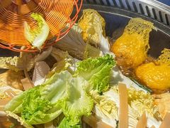 -木火铁锅炖鱼村(西落凤街店)