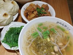 -凤起龙游老面包子(凯德晶品店)