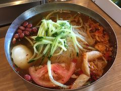 -金三顺韩式炭火烤肉店(中华路店)