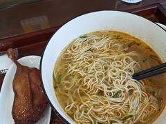 -百年老字号·观振兴蟹黄面·三虾面·苏式面(观前街富仁坊巷店)