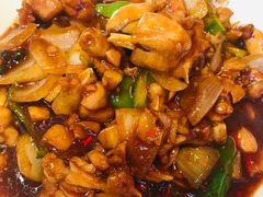 -哇蛙牛功夫面渝都料理(龙阳广场店)