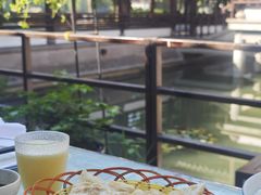 -绍兴老味道·非遗门店(银泰城店)