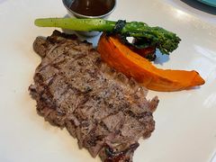 安格斯牛西冷牛排-乐意坊Alla Torre意大利手工披萨(陆家嘴旗舰店)