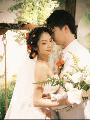 -莫兰迪婚纱摄影