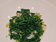 -皇城根·鲁菜济南菜·吊炉烤鸭·炒鸡鱼头(济南旗舰店)
