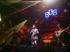-808 LiveHouse