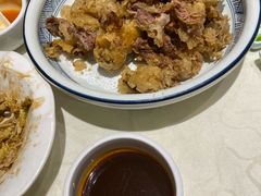 脆皮肘子-新侨小馆(东直门北小街店)