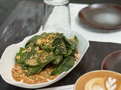 丝状芝士花生酱色拉-Ocean's Table 欧舍