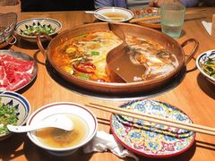 -洱火云南酸菜牛肉火锅(石景山当代商城店)