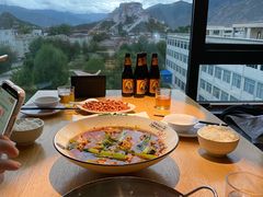 -平措康桑·和牛自助观景餐厅(布达拉宫店)