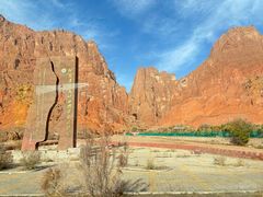 -天山神秘大峡谷