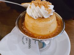 -Café Monson