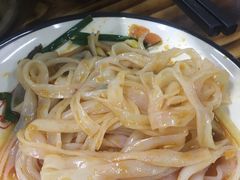 -周良天山牛杂城(天山路总店)