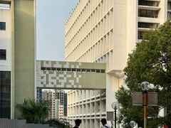 -香港大学