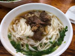 红烧肉粉-肆姐面粉馆(坡子街店)