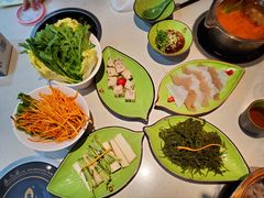 -一叶一世界·素食餐厅(锦华万达店)