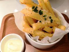 -阿妮叶李(光谷世界城店)