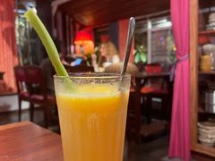 -Cục Gạch Quán