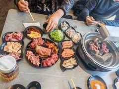 -啊美丽炭火烤肉(滑翔一店)