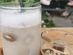 -转山咖啡(松柏社区店)