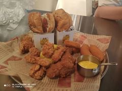 -杰拉电竞·网咖(杭州钱塘区龙湖金沙天街店)