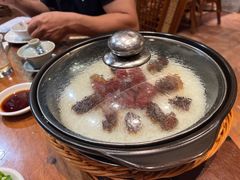 腊肠煲仔饭-猪肉婆私房菜(容桂总店)